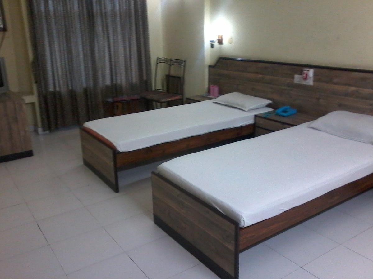 Hotel Haveli Krishnanagar Bagian luar foto
