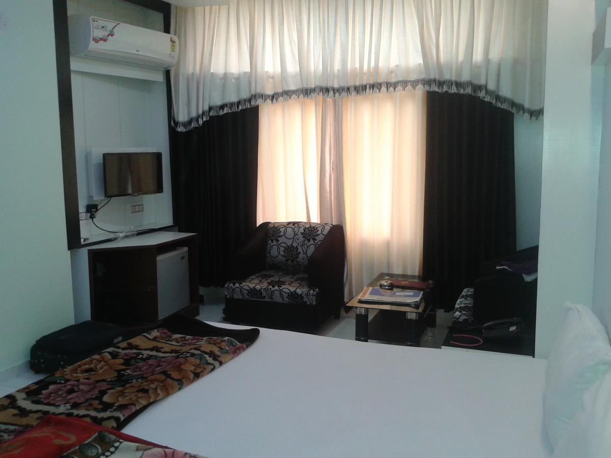 Hotel Haveli Krishnanagar Bagian luar foto