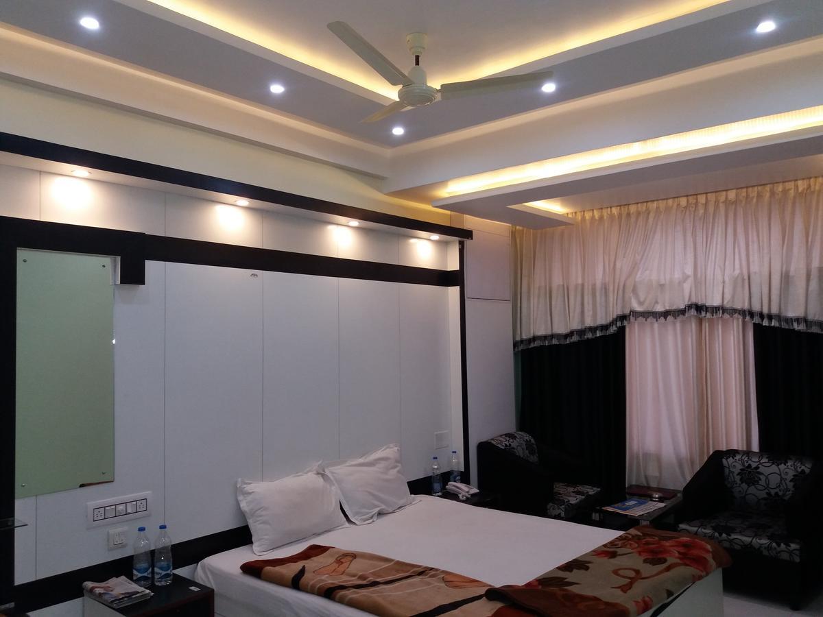Hotel Haveli Krishnanagar Bagian luar foto